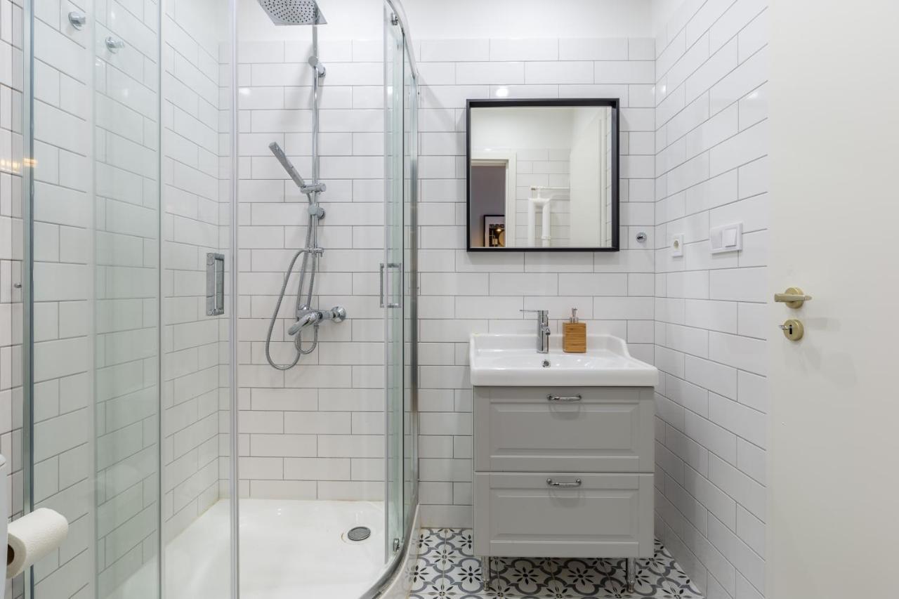 W24- Boutique Apartments, Best Location. By Bqa Budapest Luaran gambar