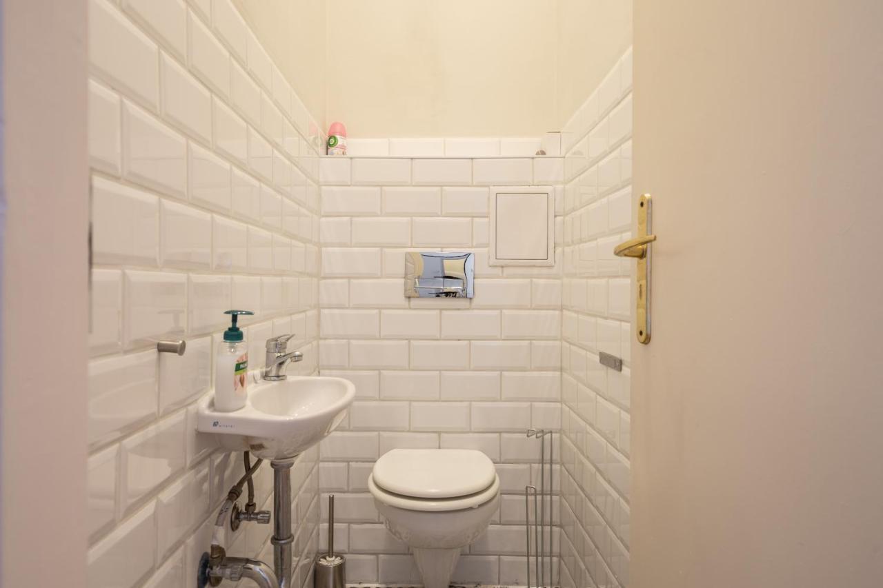 W24- Boutique Apartments, Best Location. By Bqa Budapest Luaran gambar