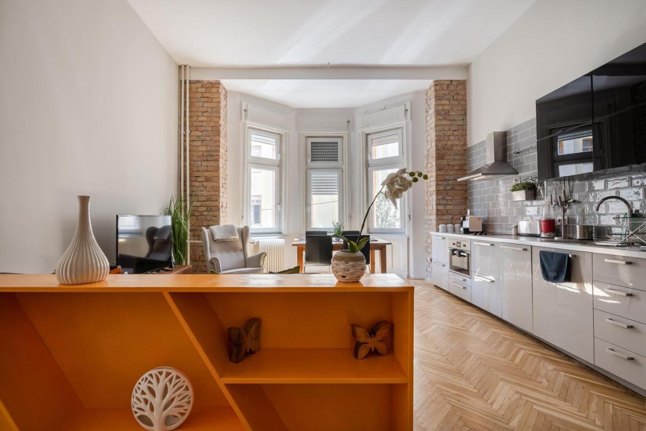 W24- Boutique Apartments, Best Location. By Bqa Budapest Luaran gambar